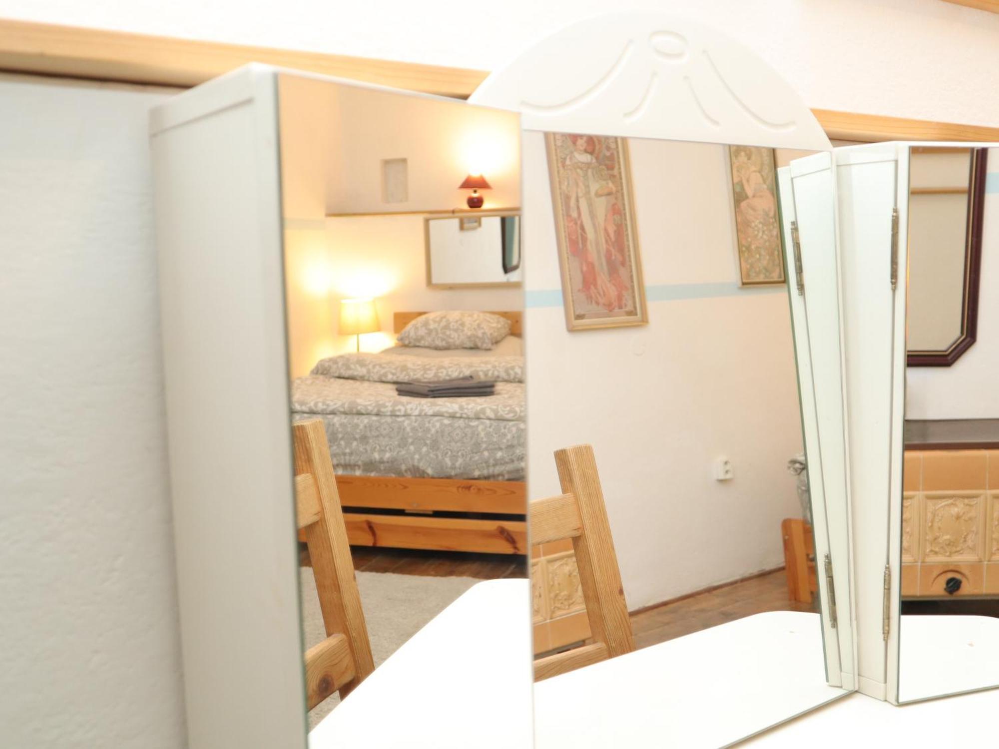 Rum i privatbostad Old Town & Parking Assistance Prag